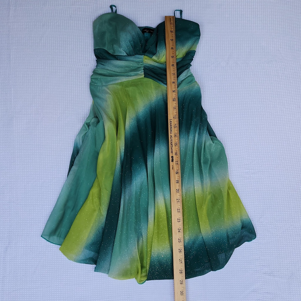 Green Ombre Spaghetti Strap Dress - Picture 8 of 10